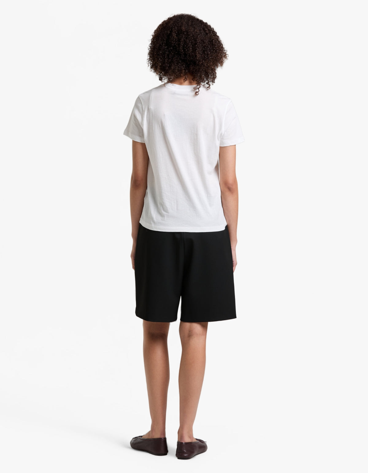 Lucinda Fitted Tee - Soft Whit/Black