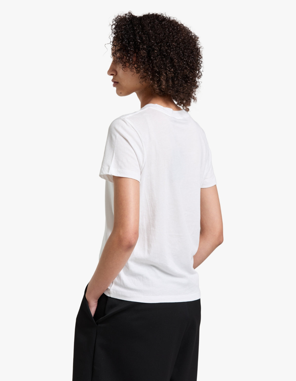 Lucinda Fitted Tee - Soft Whit/Black