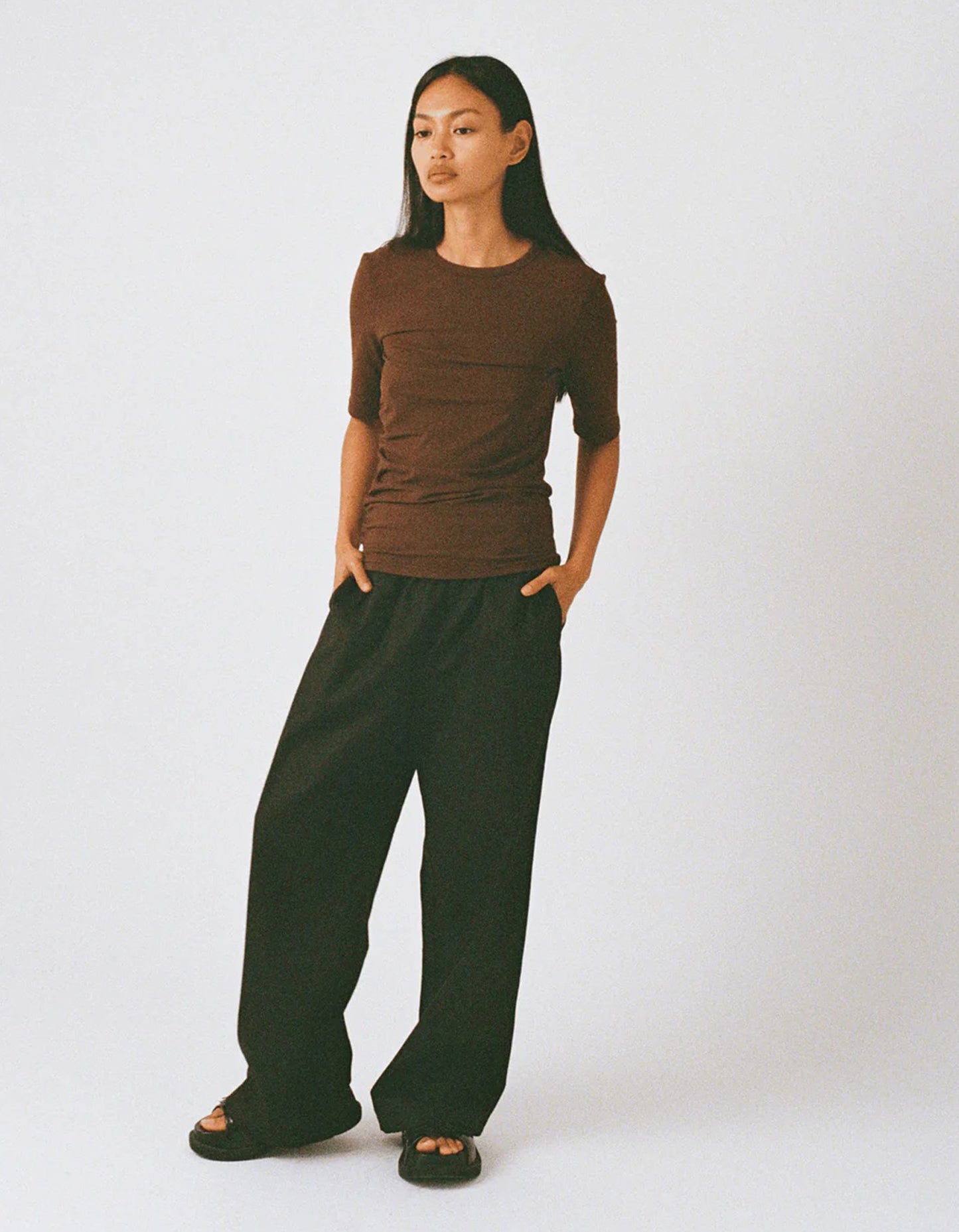 Ruched S/S Tee - Choc