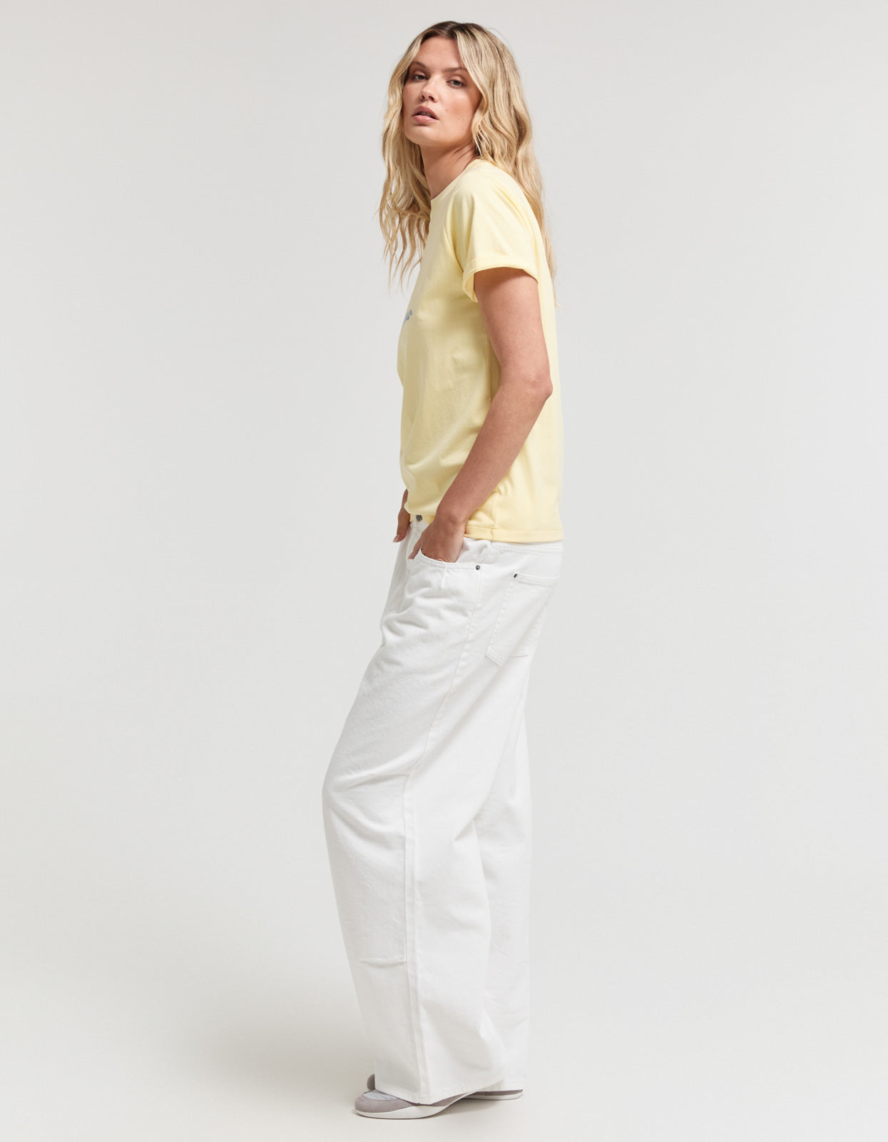 C'est L'amour Tee - Lemon