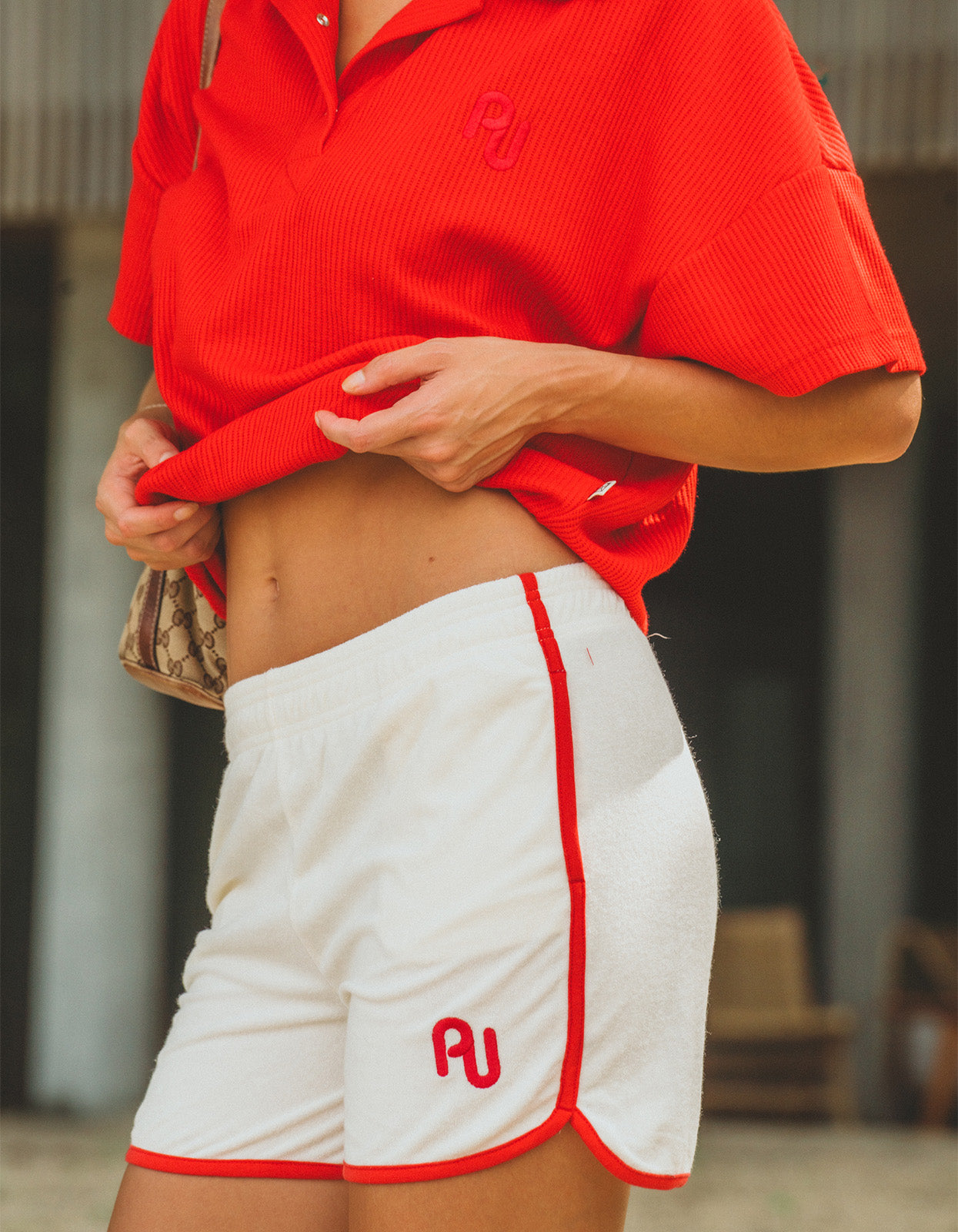 Chilli Terry Short - Warm White Unique Color