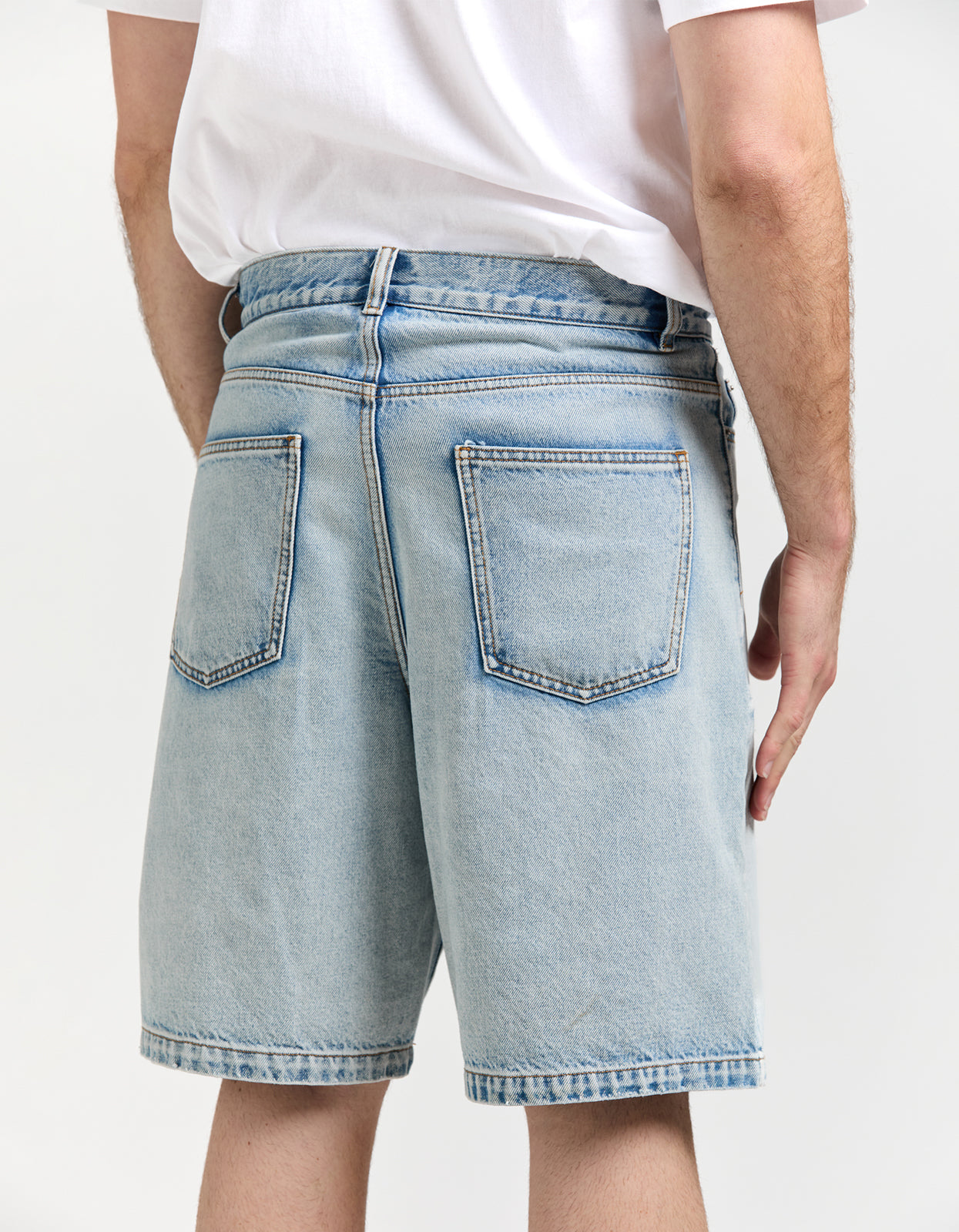 Crescent Denim Short - Light Blue
