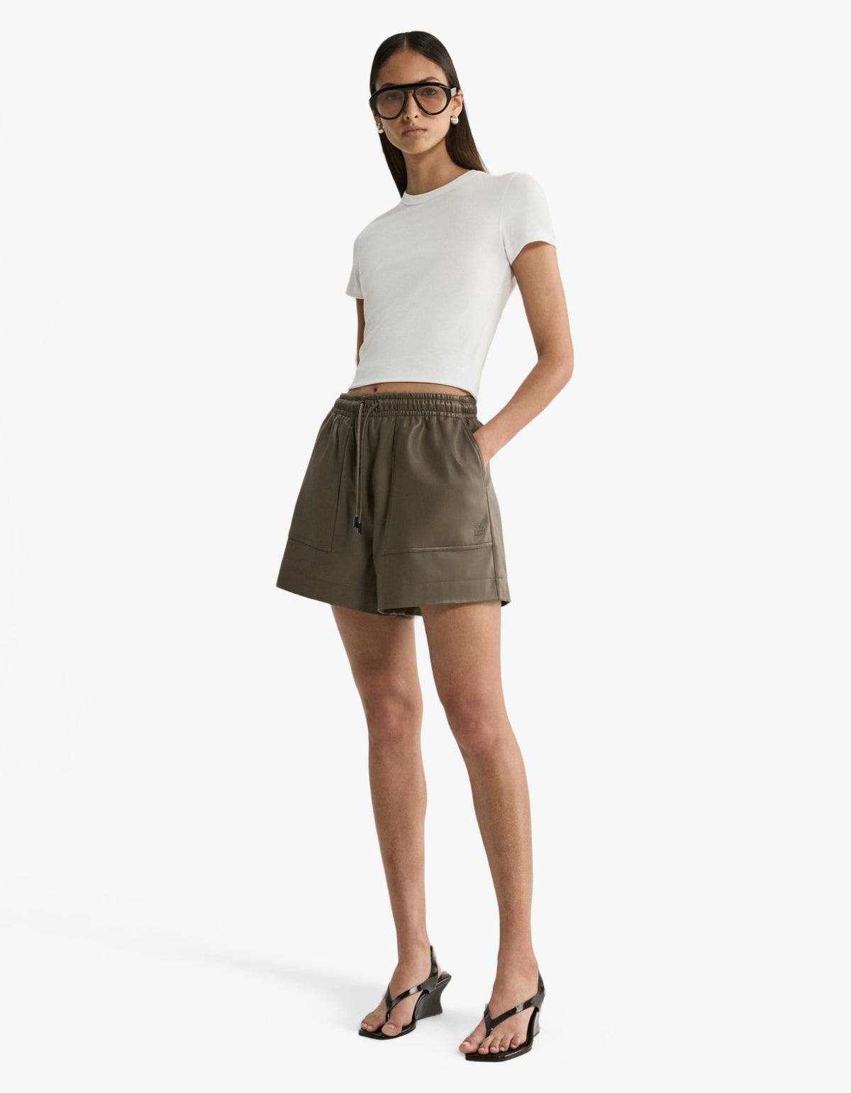 Emerson Short - Taupe