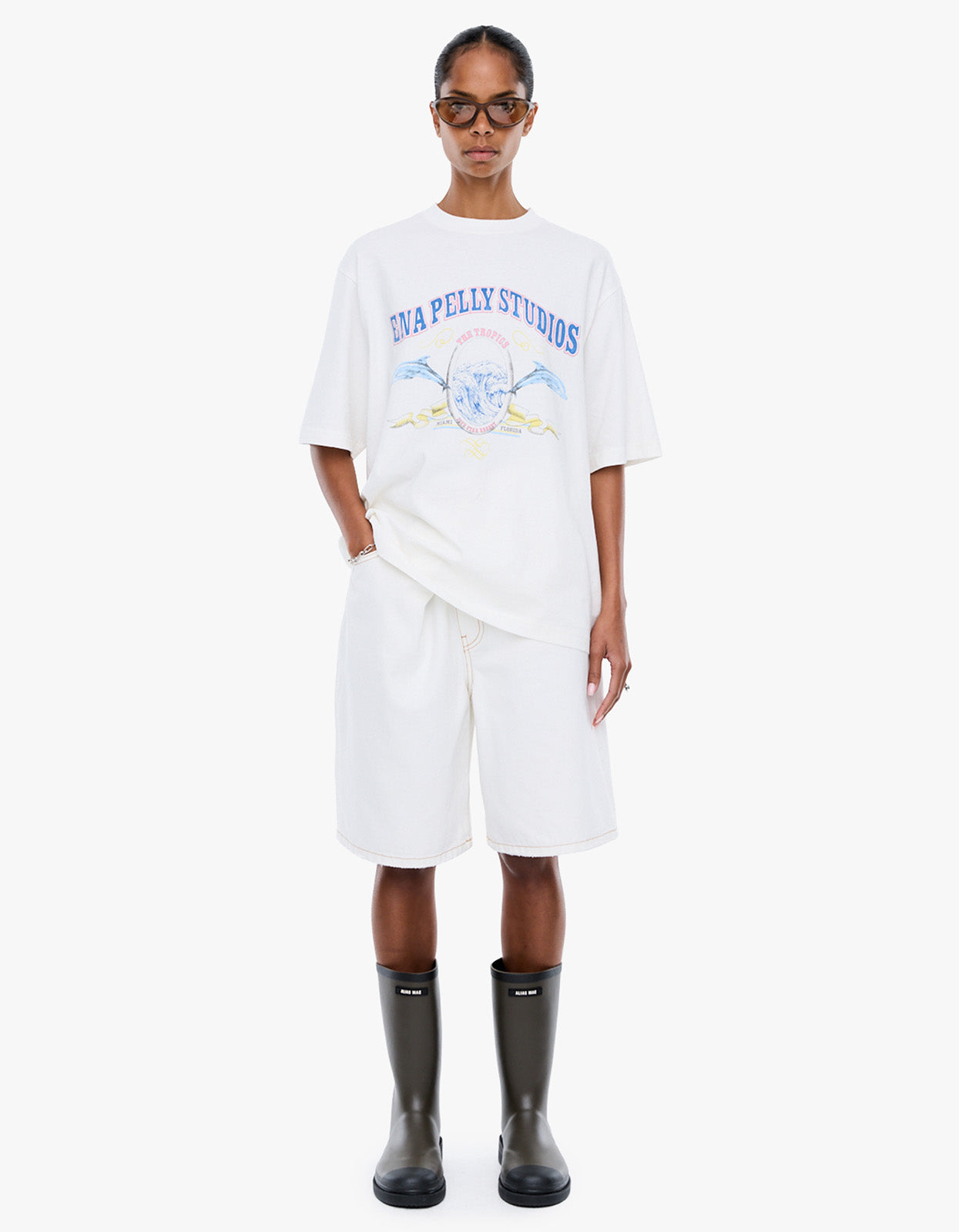 Vacation Tee - White