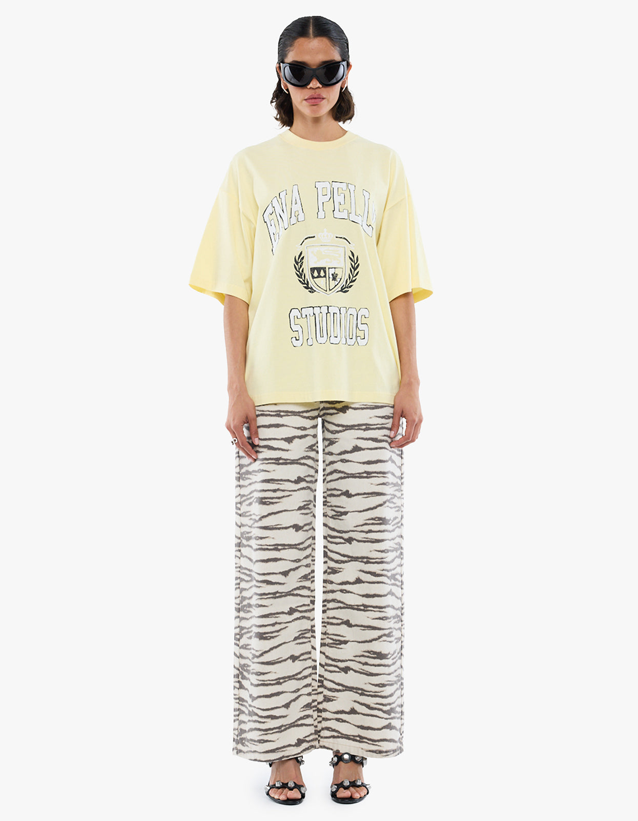 Ep Varsity Tee - Panna Cotta