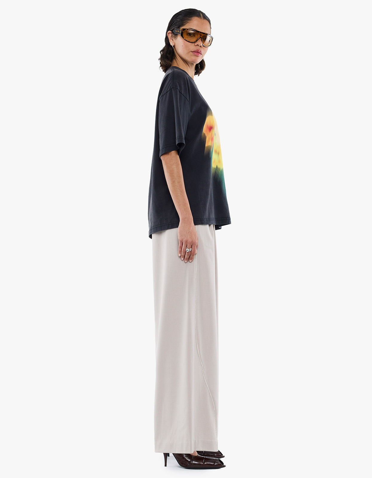 Blurred Sunflowers Tee - Vintage Black