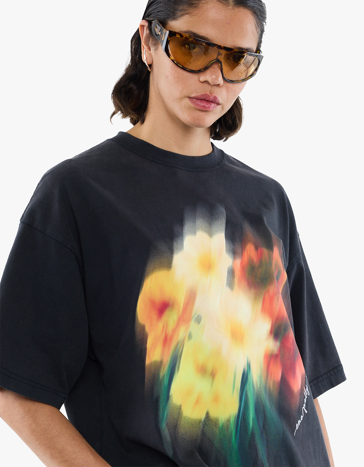Blurred Sunflowers Tee - Vintage Black