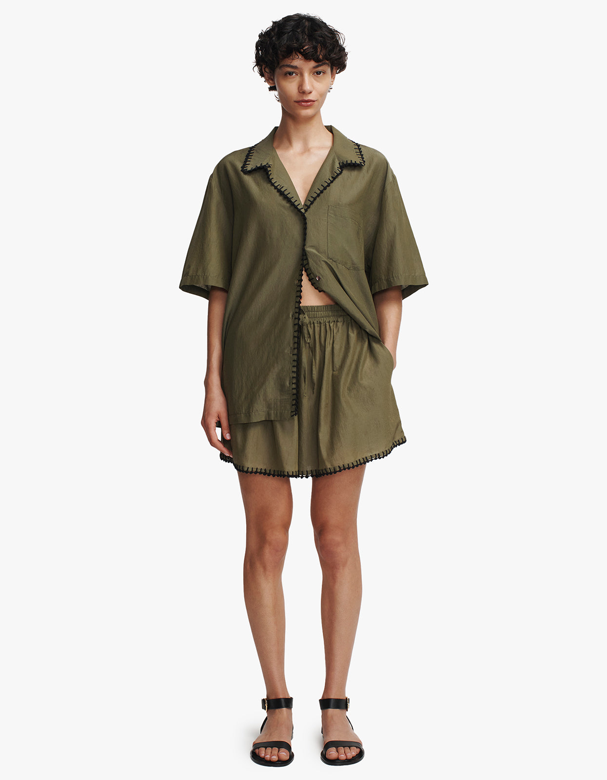 Gili Shorts - Olive