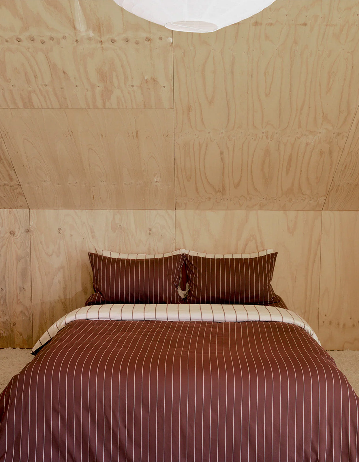 Vanilla And Mahogany Quilt Cover