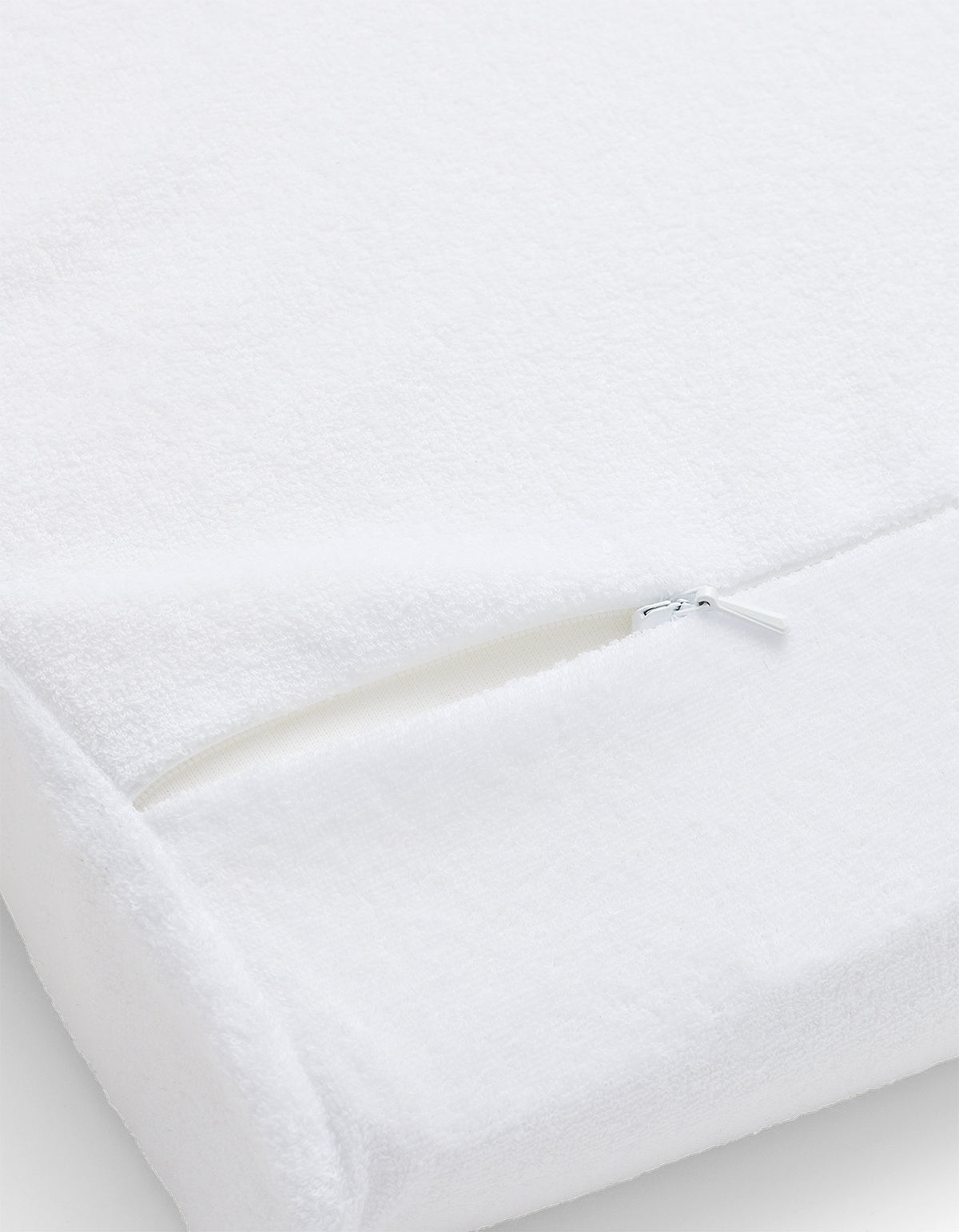 Everywhere Pillow Sleep Edition - White