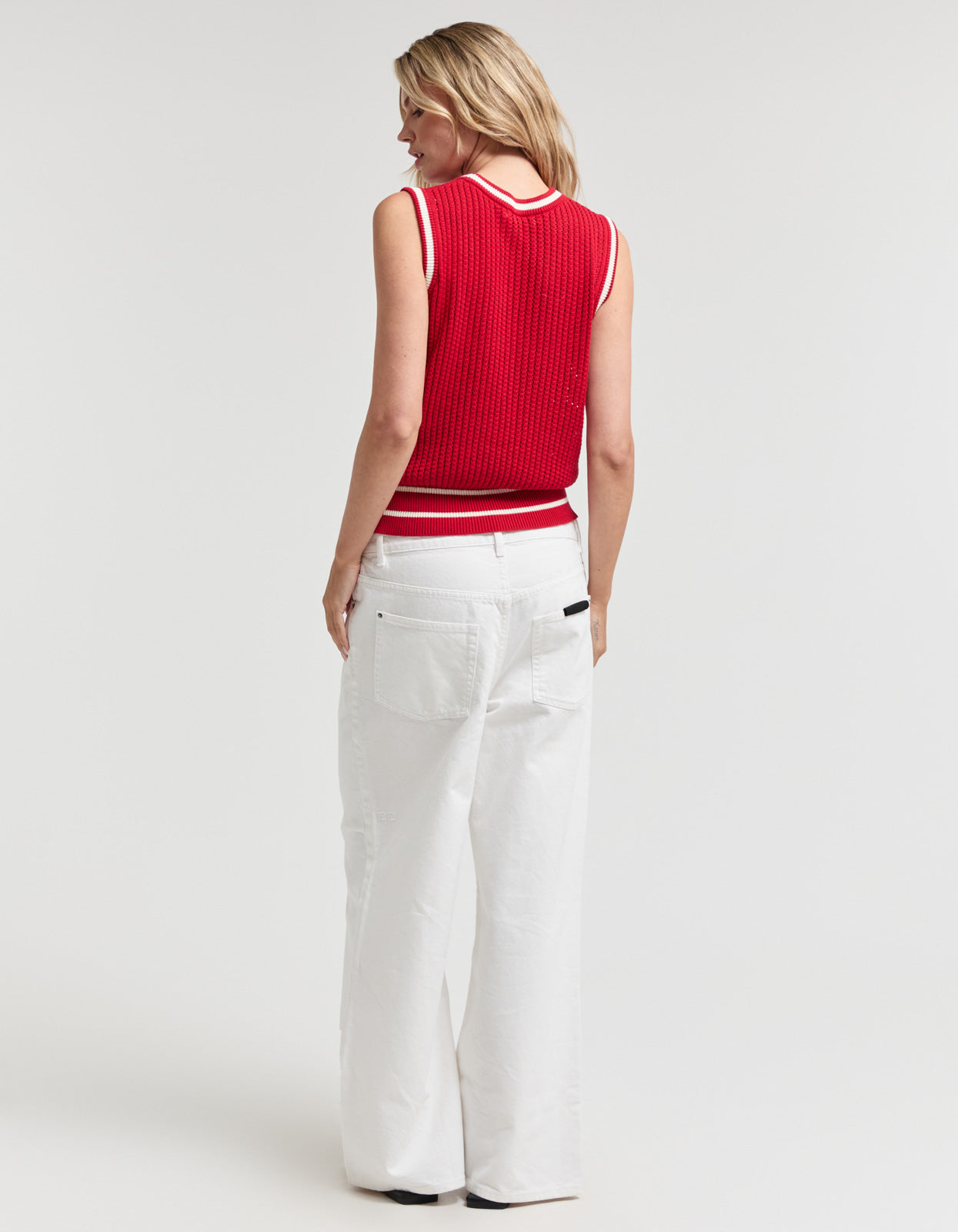 Harvey Knit Vest - Red