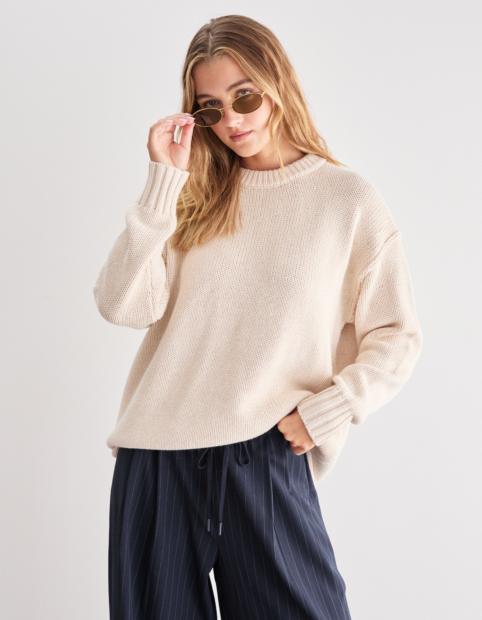 OVY KAJA PLATING CREW KNIT GRAY L Kai Knit Crew - Cream 