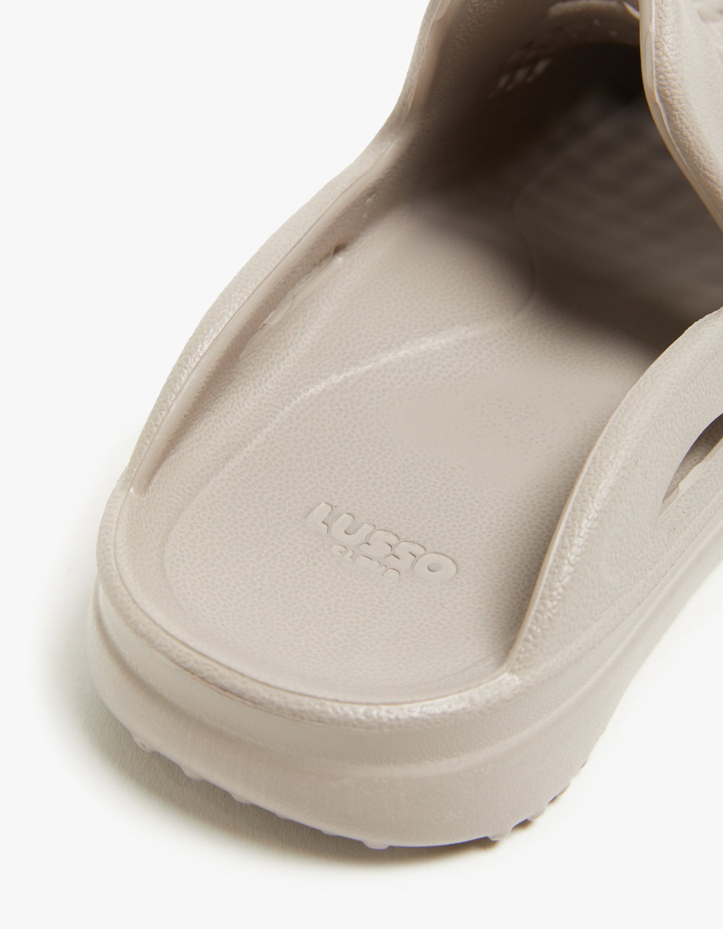 Mens Scenario Slide - Goat