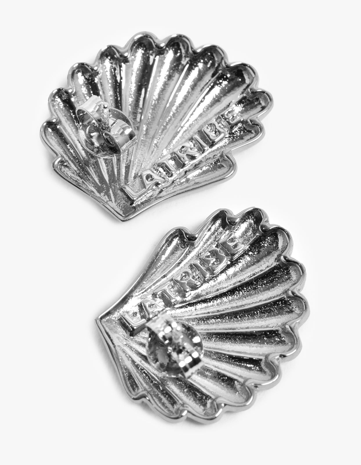 Clam Earring - Silver