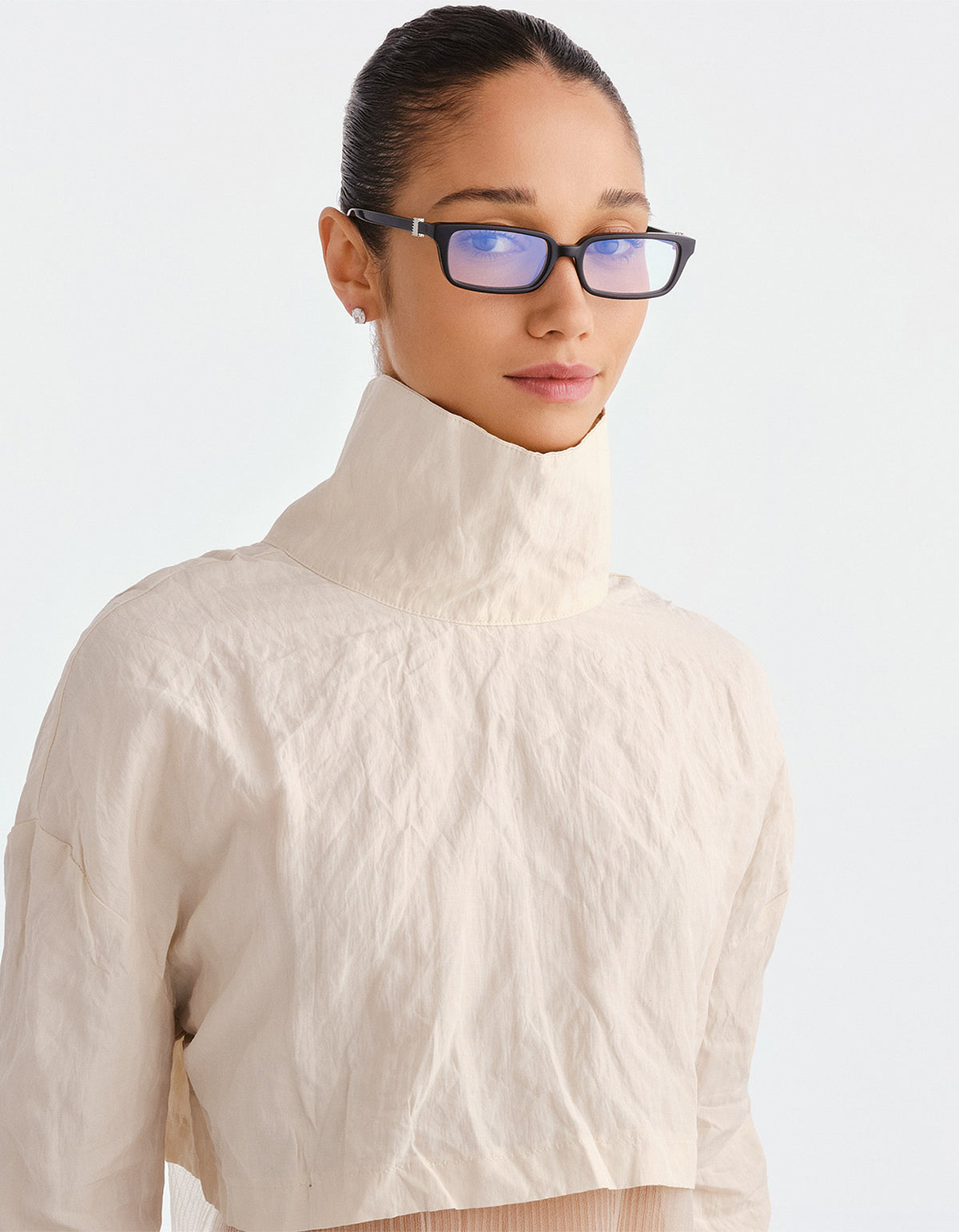 The Phoebe Luxe - Black/Blue Light Lense