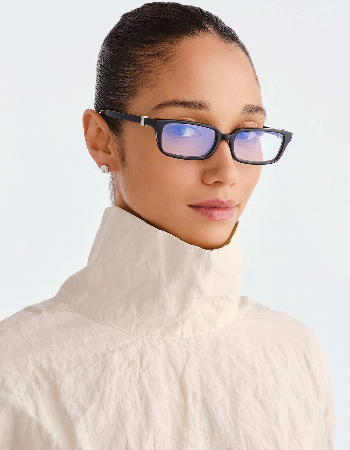 The Phoebe Luxe - Black/Blue Light Lense
