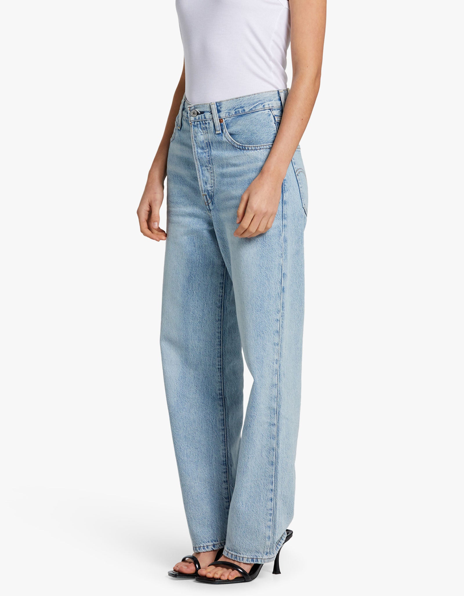 Straight leg hotsell levi jeans