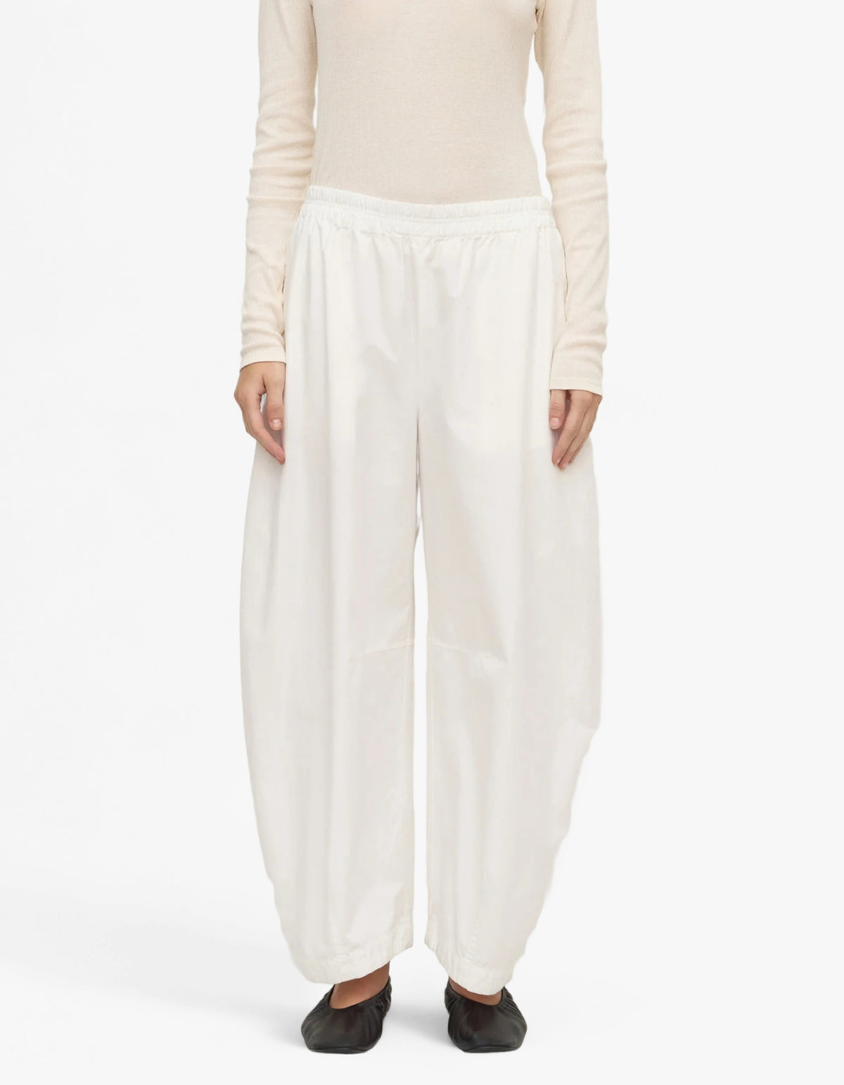 Lola Barrel Pant - White