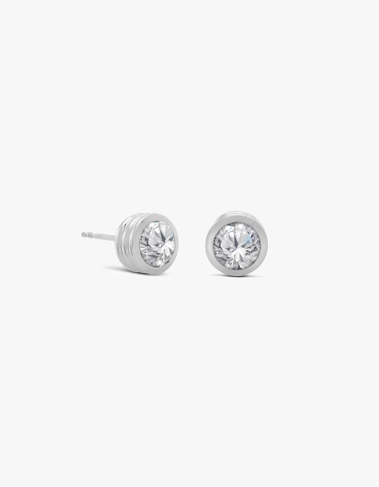 Strata Solitaire Earrings - Silver / White Topaz