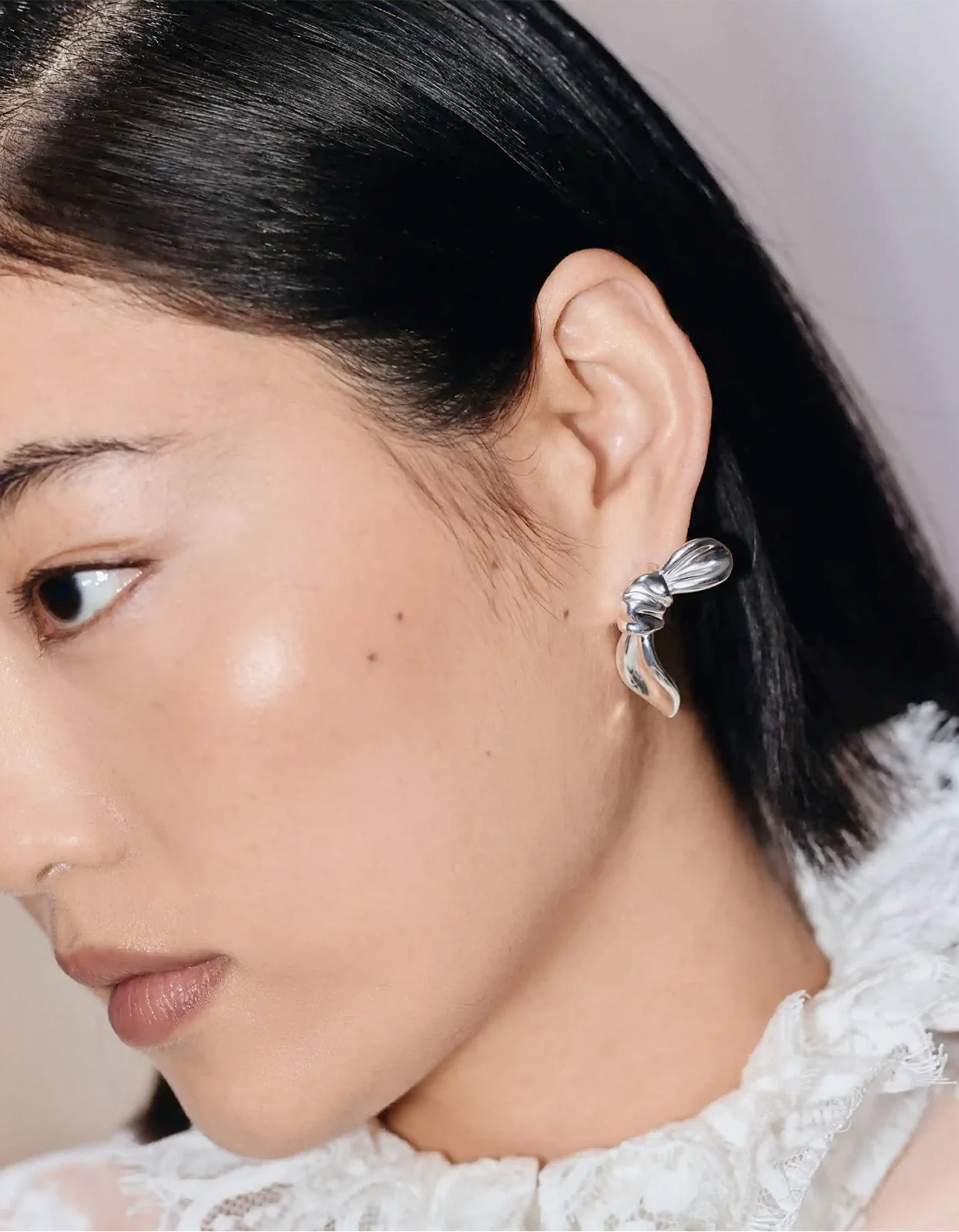 Mark Gong Bow Oversized Stud Earrings - Silver