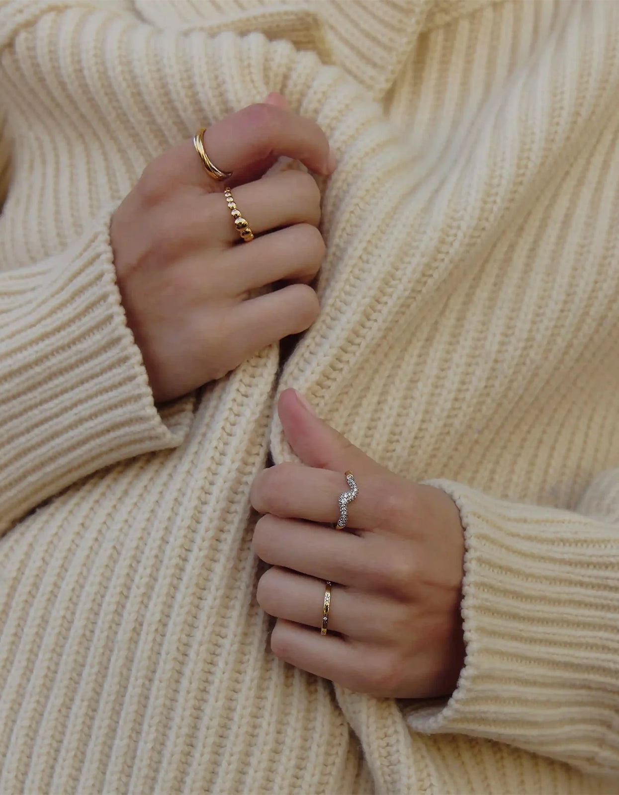 Molten Snow Stacking Ring - Gold
