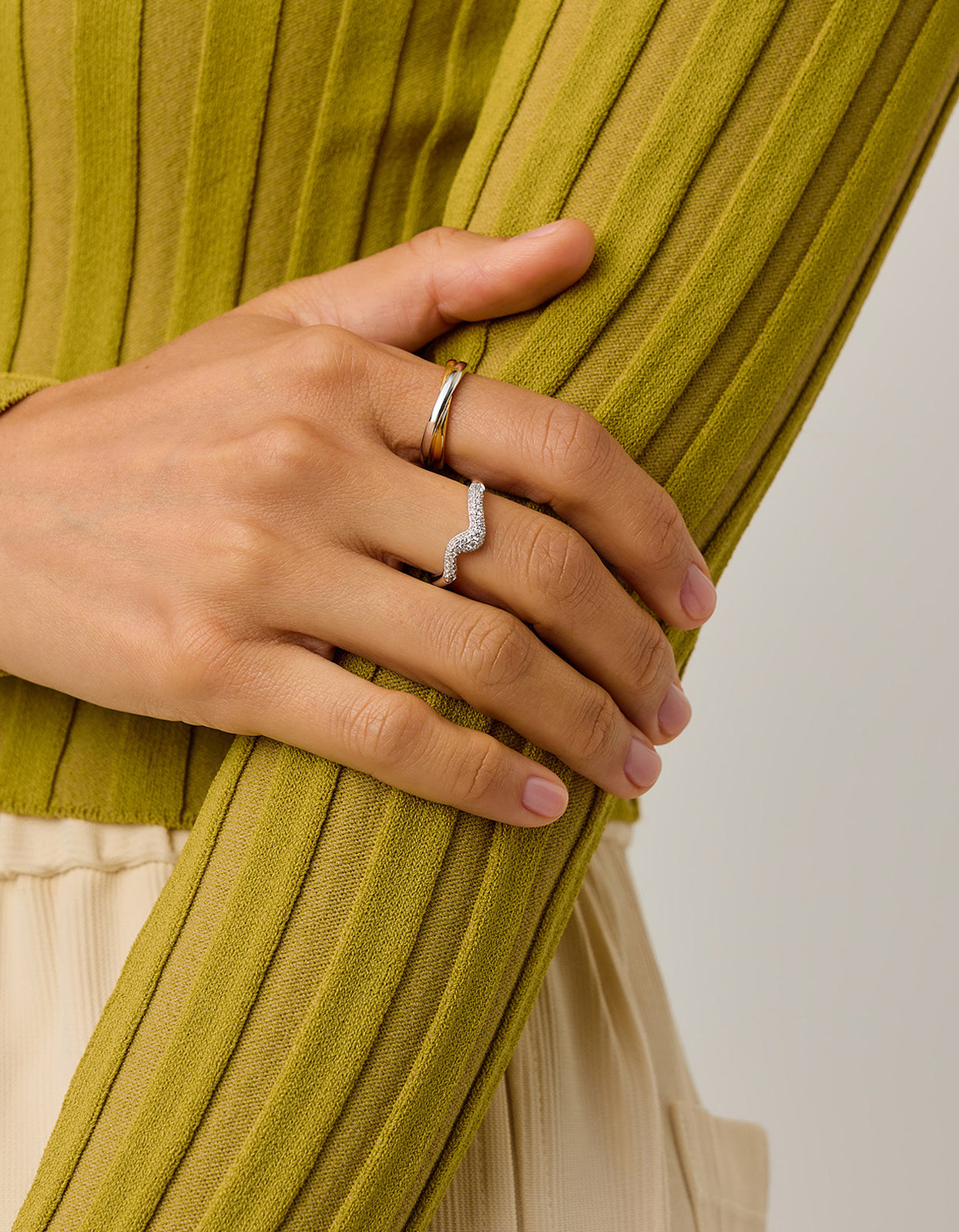 Molten Snow Stacking Ring - Silver