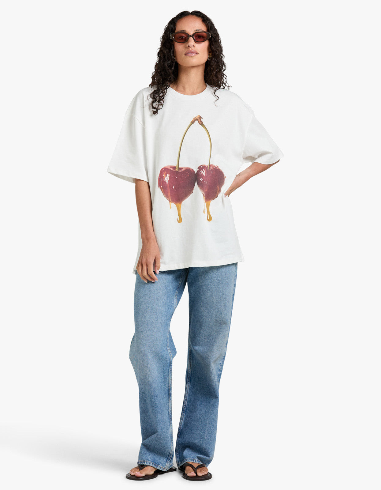 Come Get your Honey Oversize Tee - White