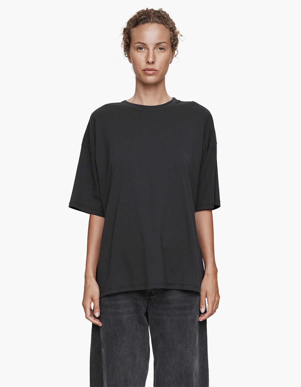 Hele Tee - Black