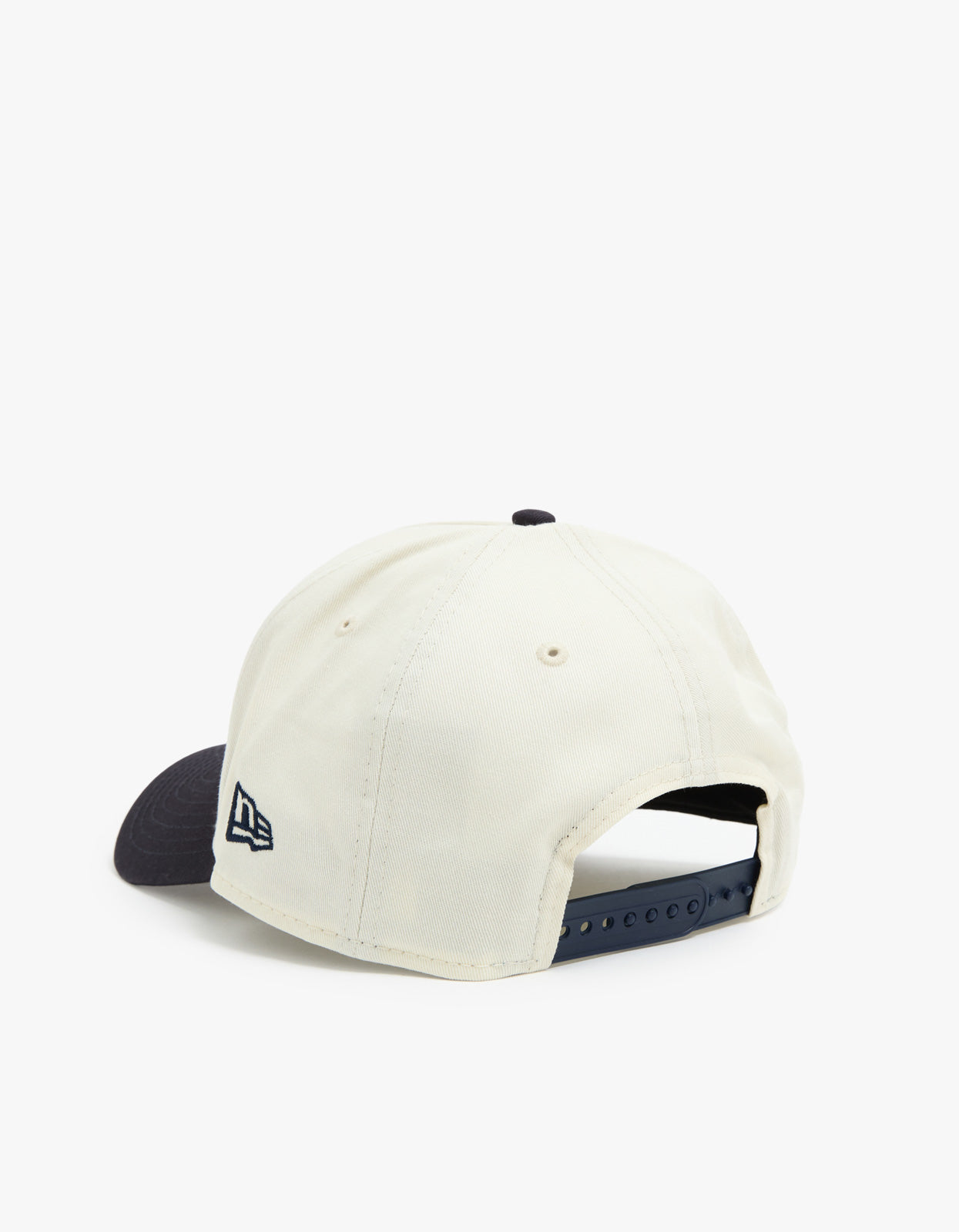 New York Yankees Old English World Series 9FORTY A Frame Cap - White