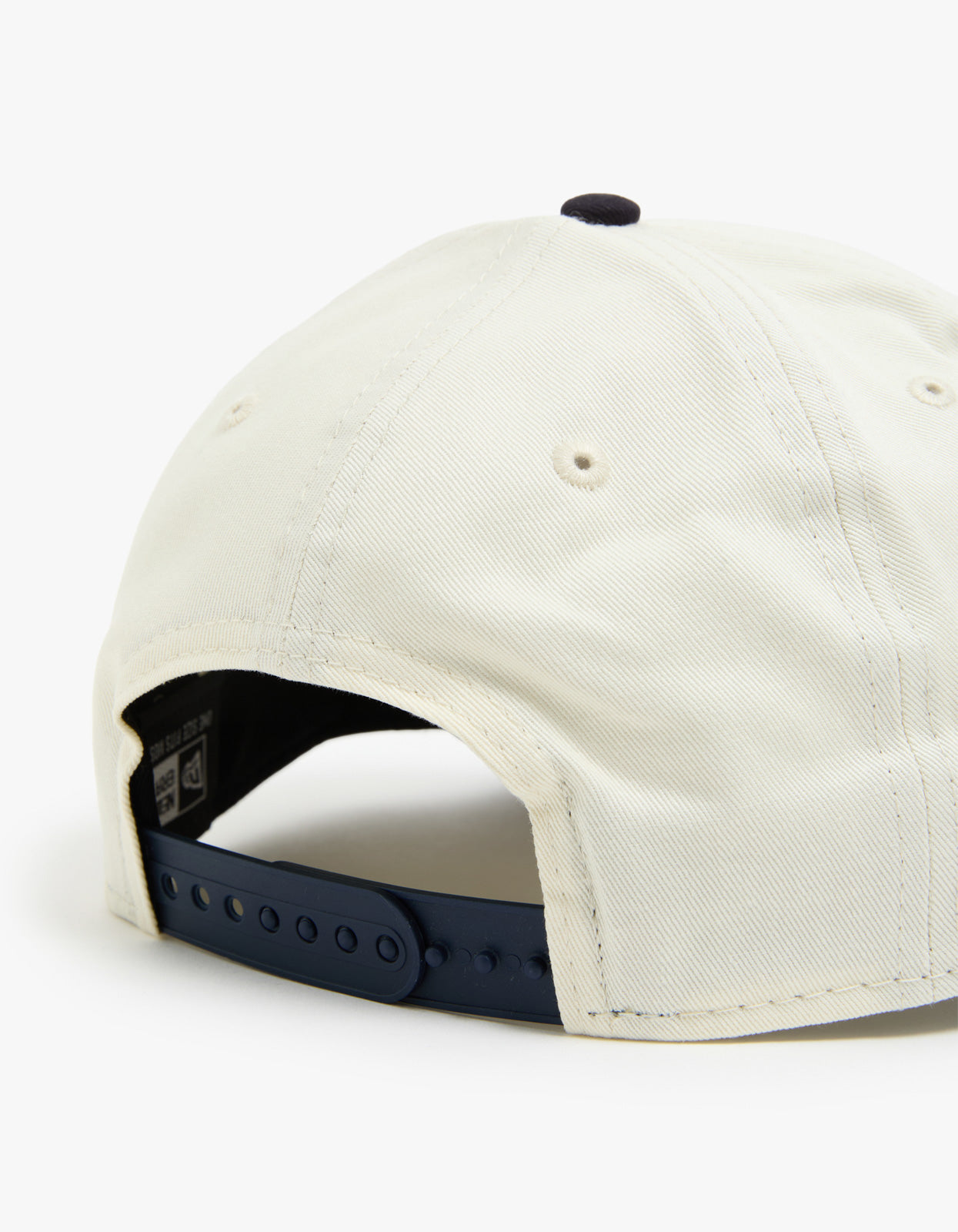 New York Yankees Old English World Series 9FORTY A Frame Cap - White