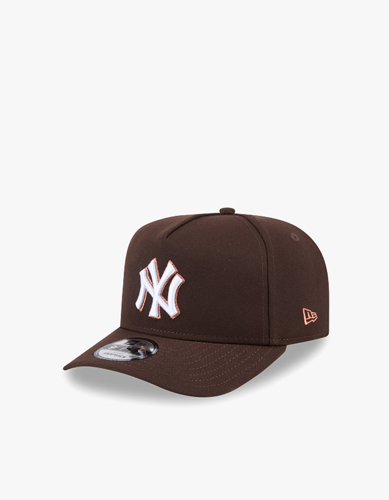 New York Yankees Burnt Wood Metallic 9FIFTY A Frame Cap - Dark Brown
