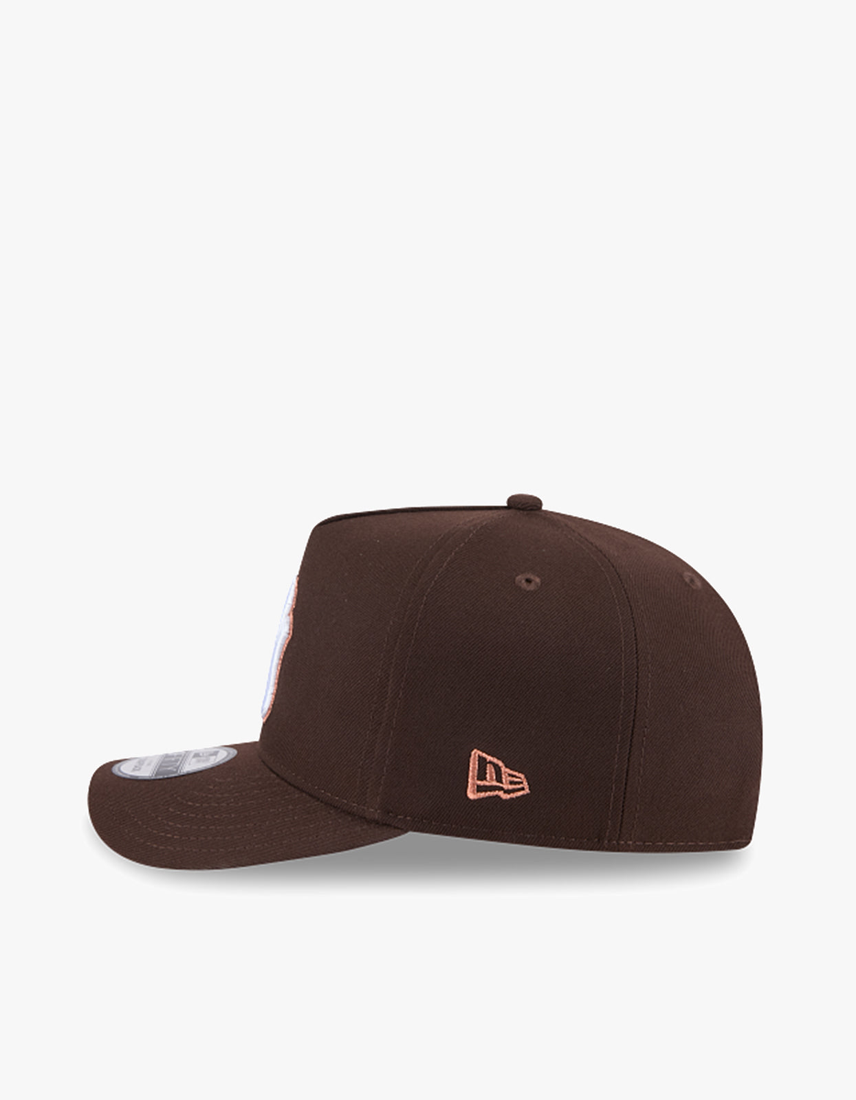 New York Yankees Burnt Wood Metallic 9FIFTY A Frame Cap - Dark Brown