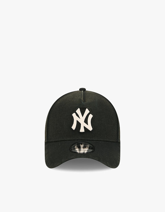 New York Yankees Canvas 9FORTY A Frame Cap - Washed Black/Ivory