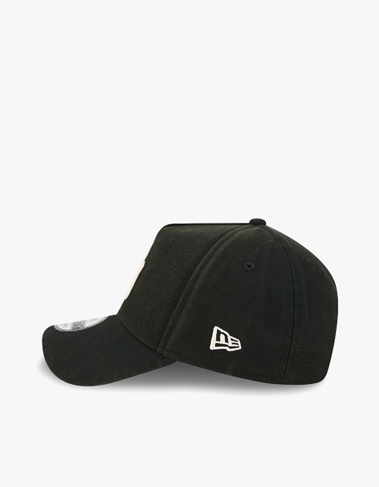 New York Yankees Canvas 9FORTY A Frame Cap - Washed Black/Ivory