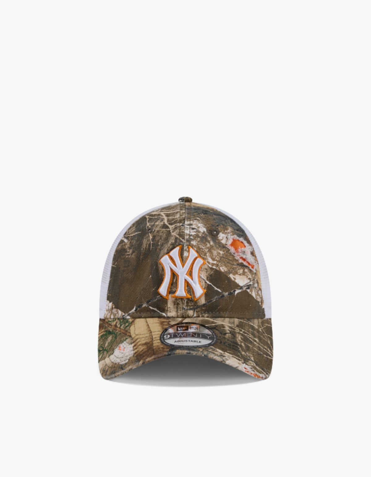New York Yankees Realtree Distressed 9TWENTY Trucker Cap - Realtree/Med Orange