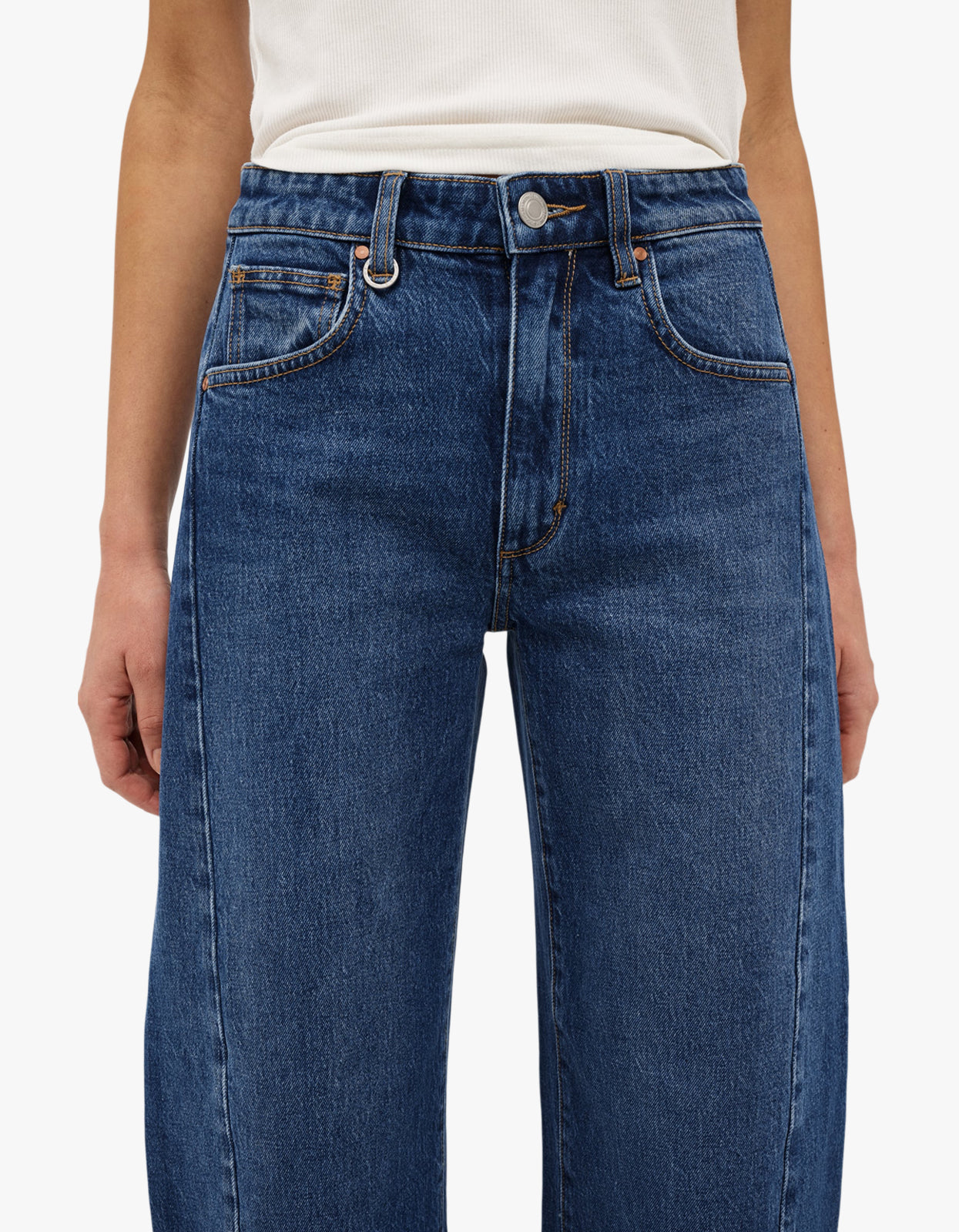 Amber Barrel Jean- Iris