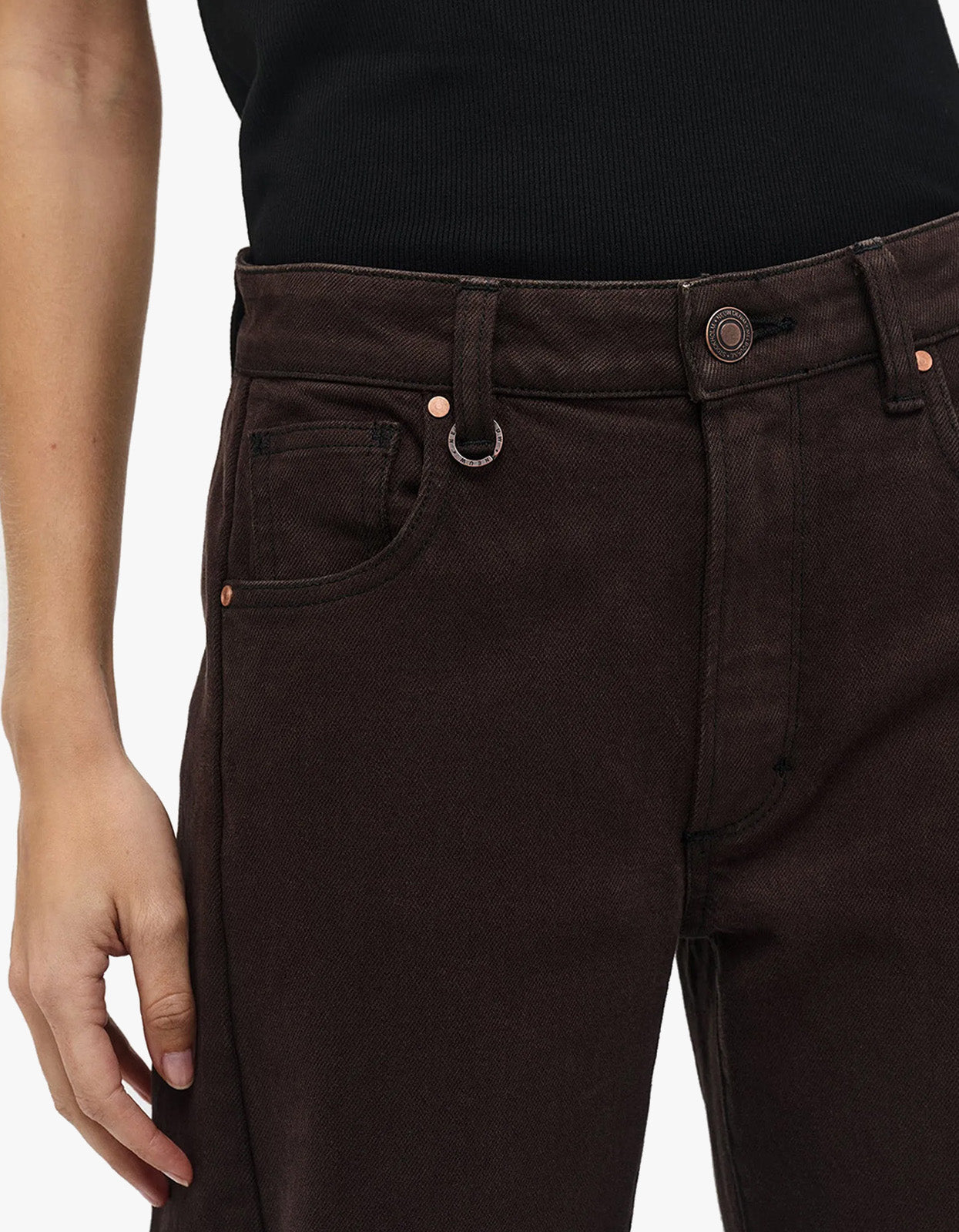 Amber Barrel - Sable