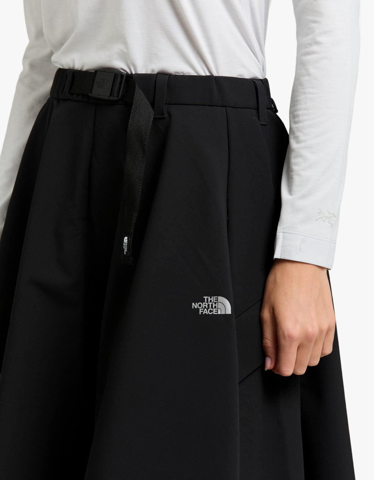 The North Face - W Drapey Tech Skirt | Superette