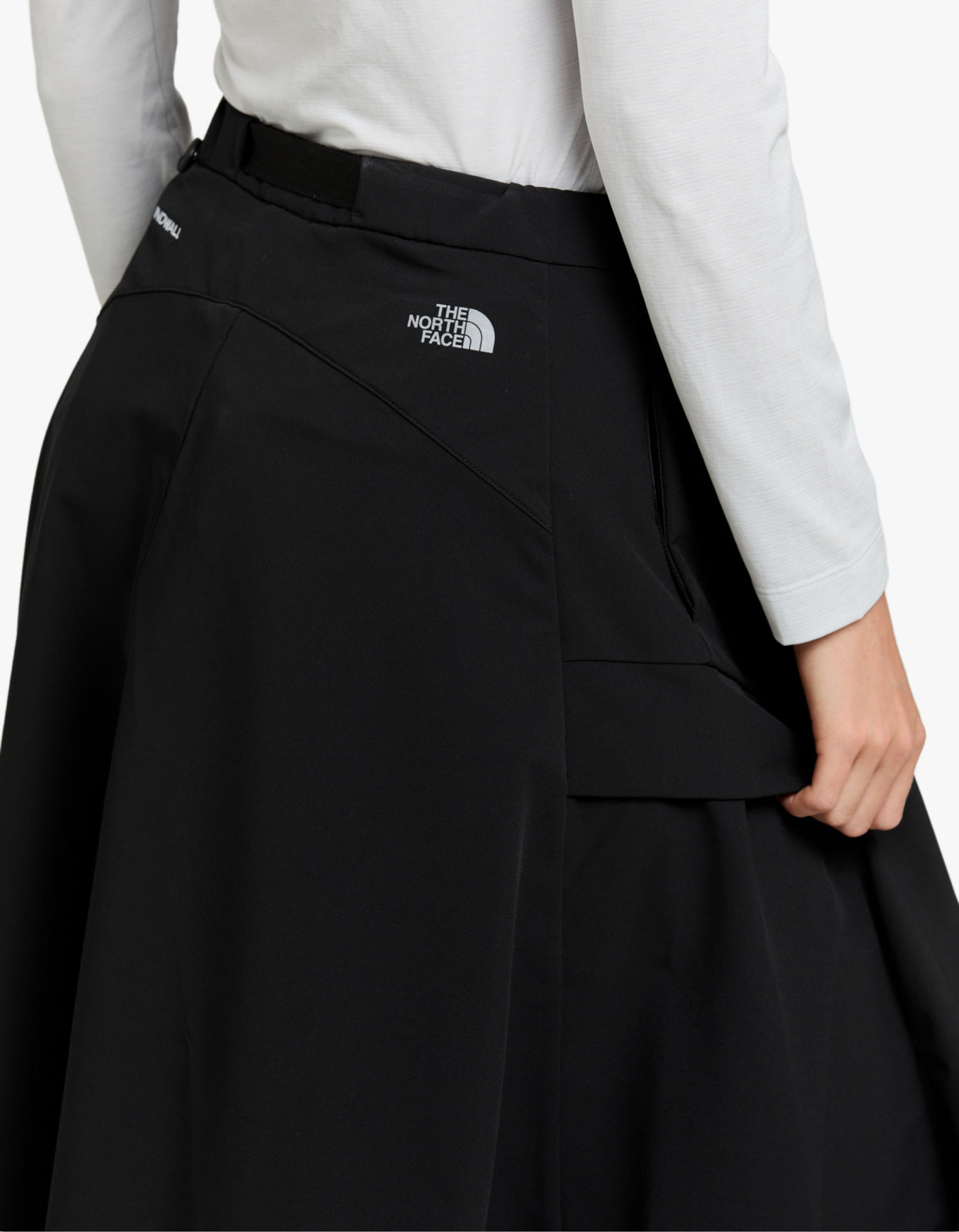 W Drapey Tech Skirt - AP TNF Black