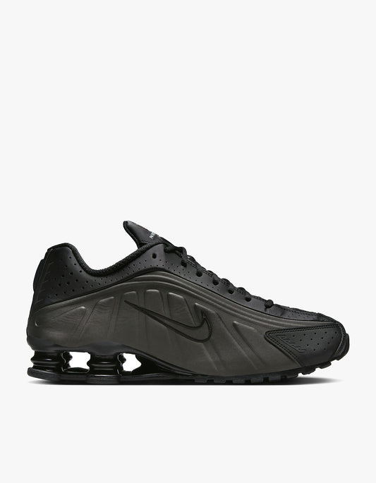Mens Nike Shox R4 - Black/Black/Bright Crimson