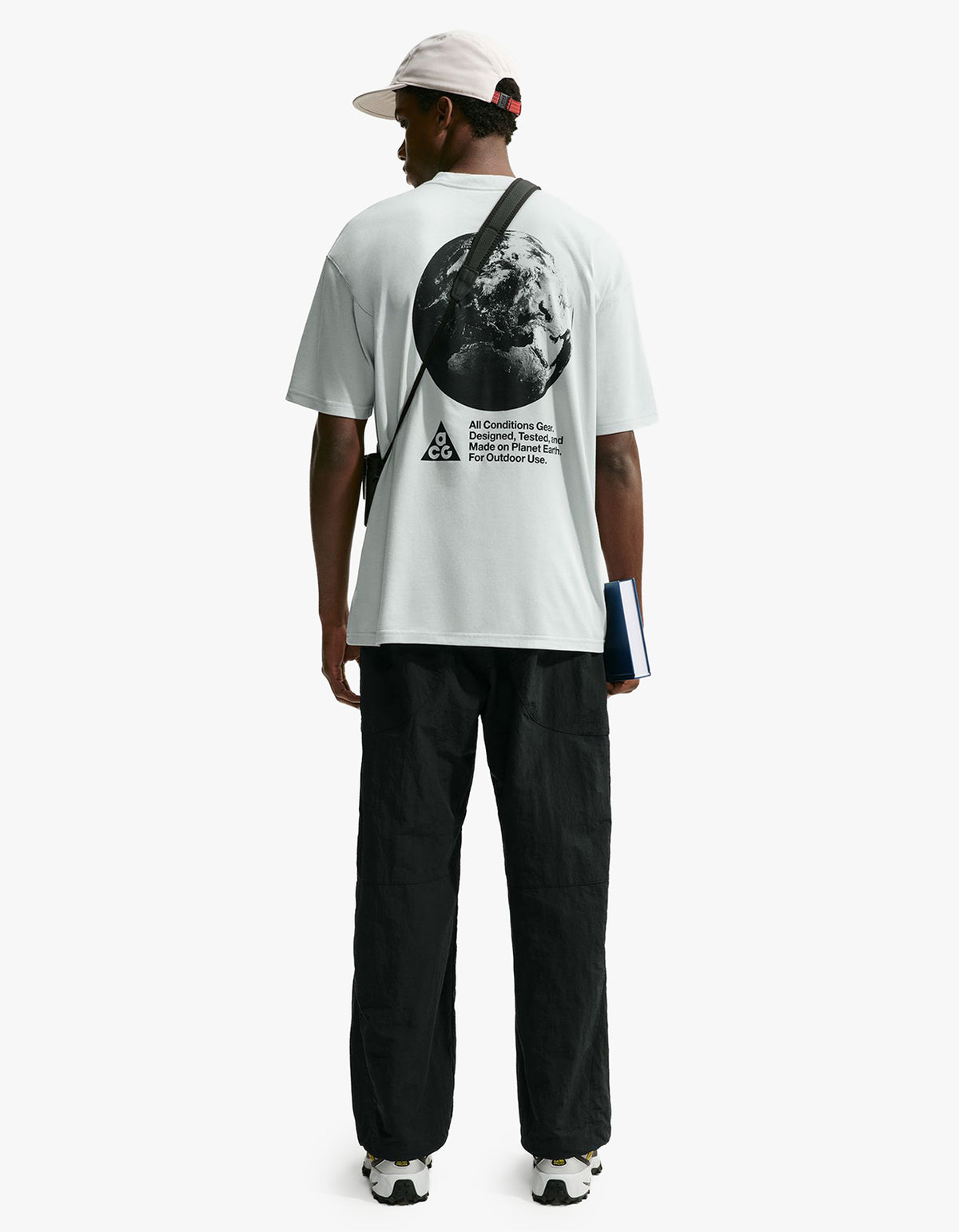 Nike ACG Mens Dri-Fit T-Shirt - Light Silver/Black