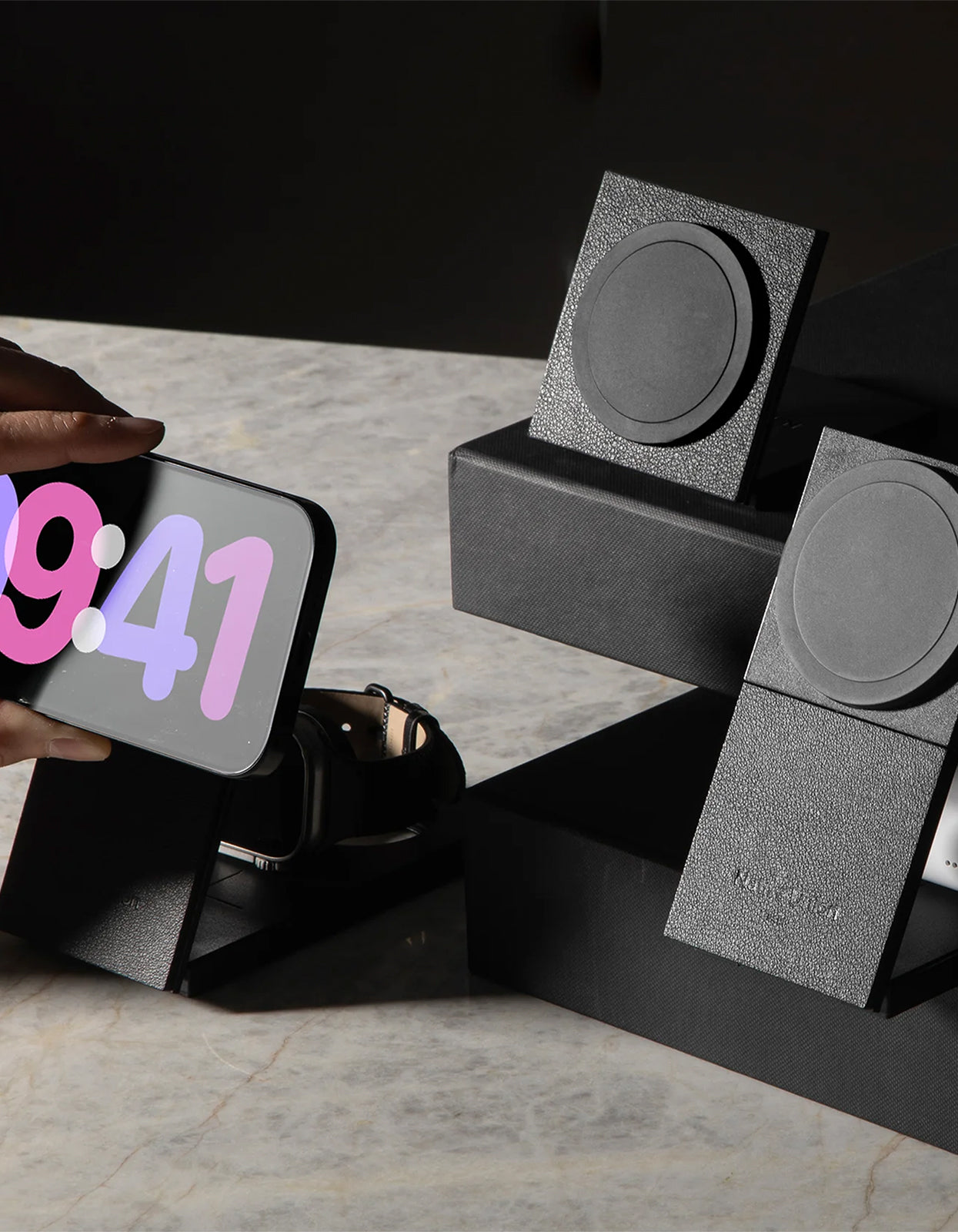 Rise 3 In 1 Magnetic Wireless Charger - Black