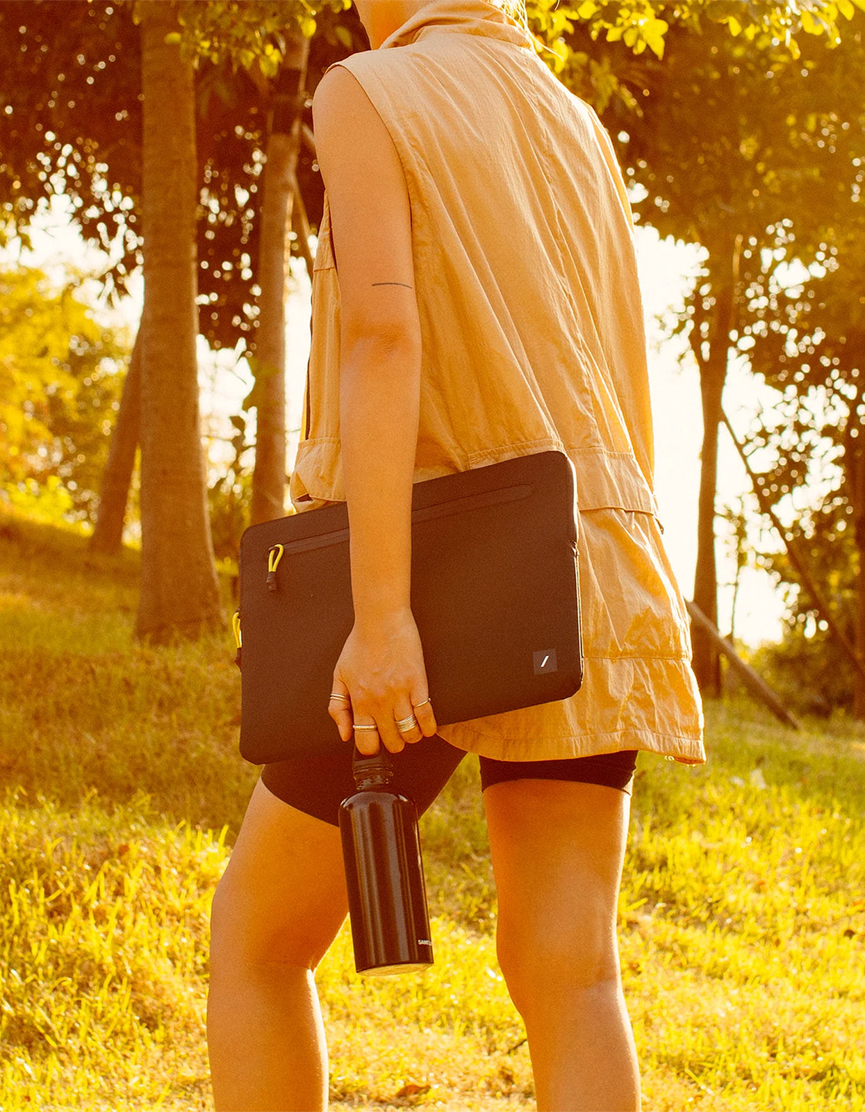 Ultralight Sleeve For MacBook 14" - Black