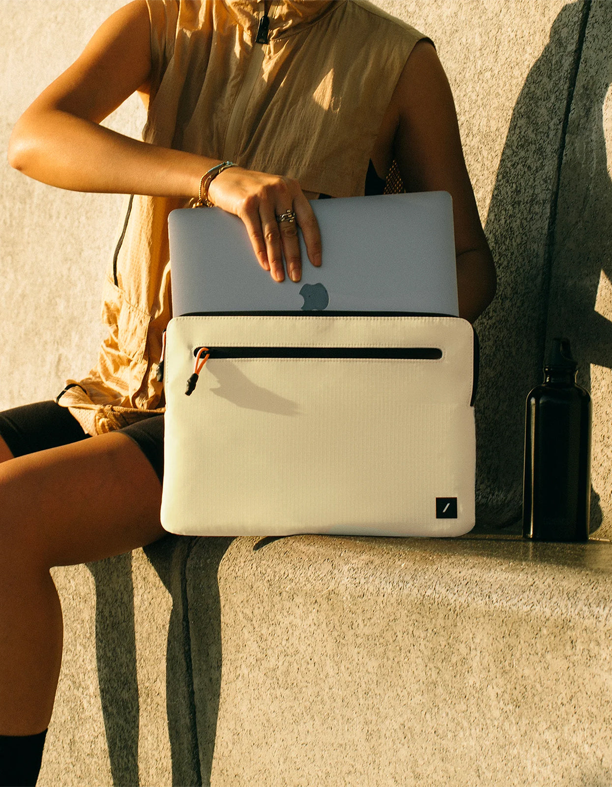 Ultralight Sleeve For MacBook 14" - Sandstone