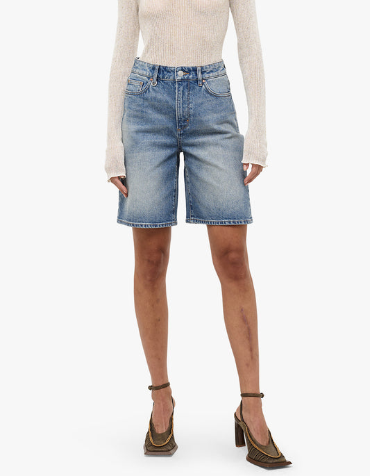 Phoebe Short - Vision