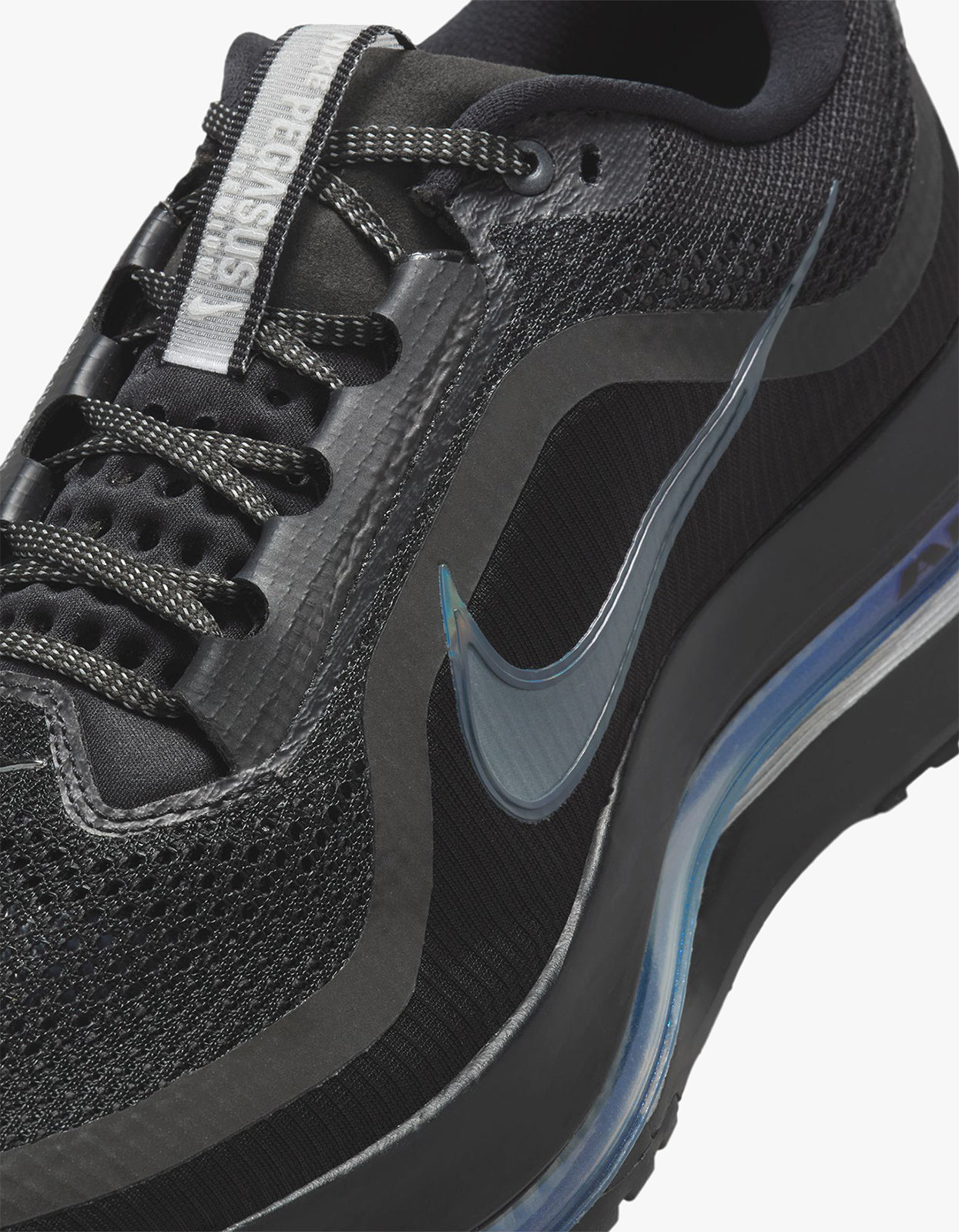 Mens Nike Pegasus Premium SP - Black/Black/Metallic Silver