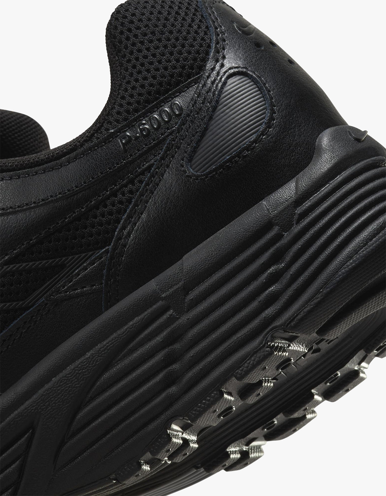 Nike P-6000 - Black/Black