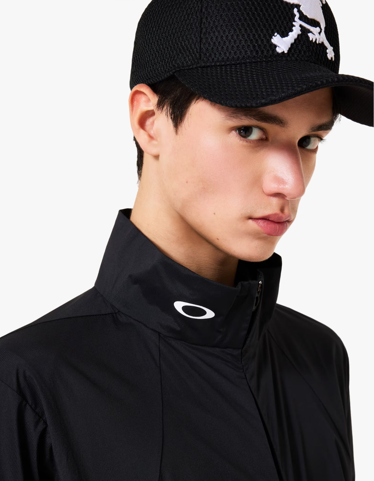 Oakley - Skull S/S Airy Wind Jacket Pitch Black | Superette