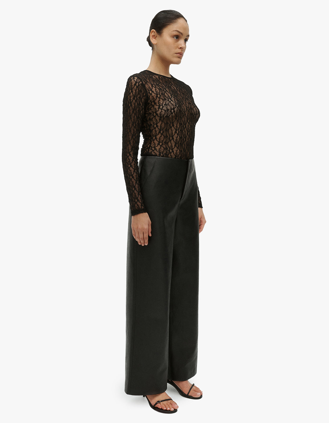 Leo Lace Bodysuit - Black