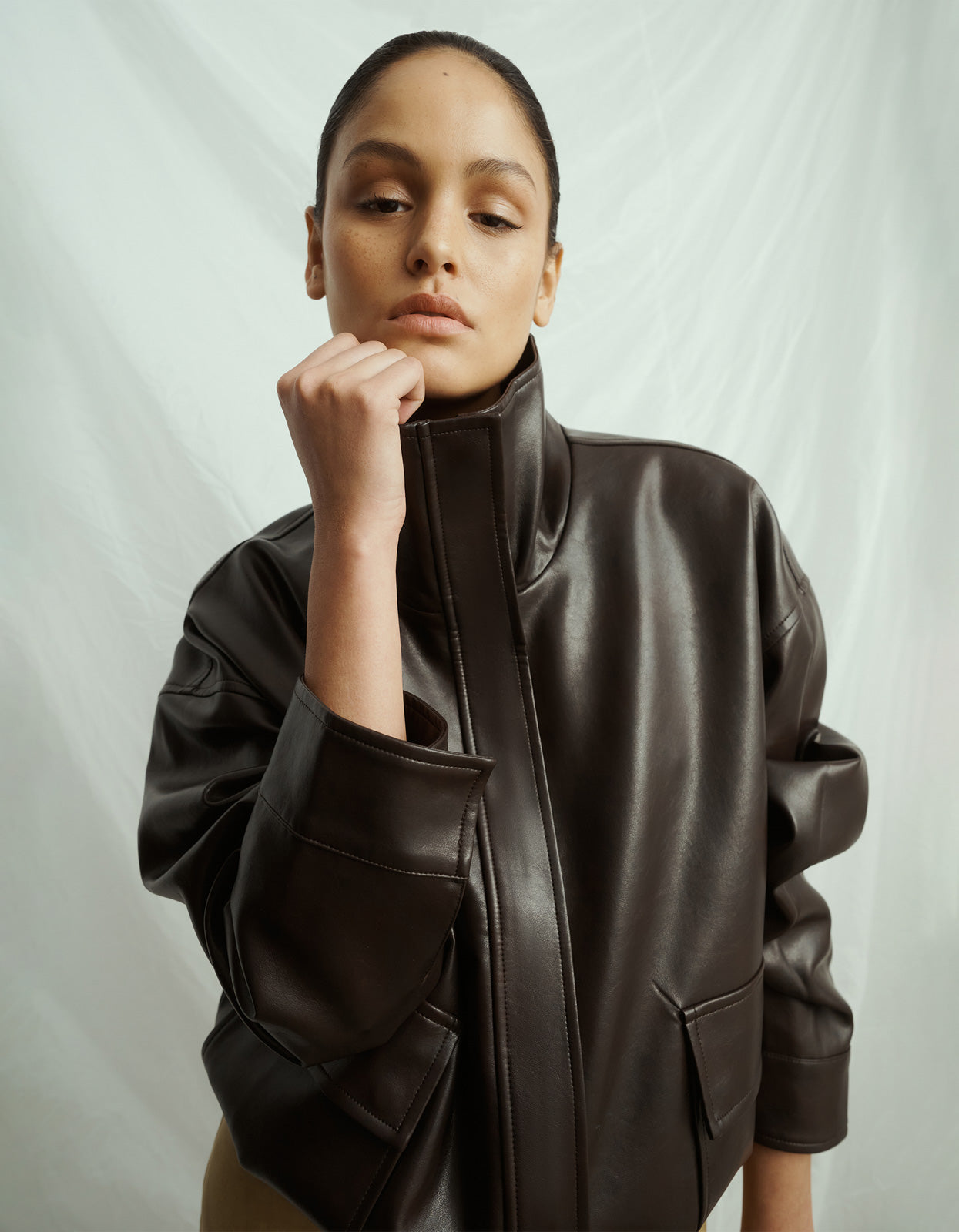 Ares Bomber - Espresso